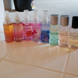 Lot of 8 small body sprays